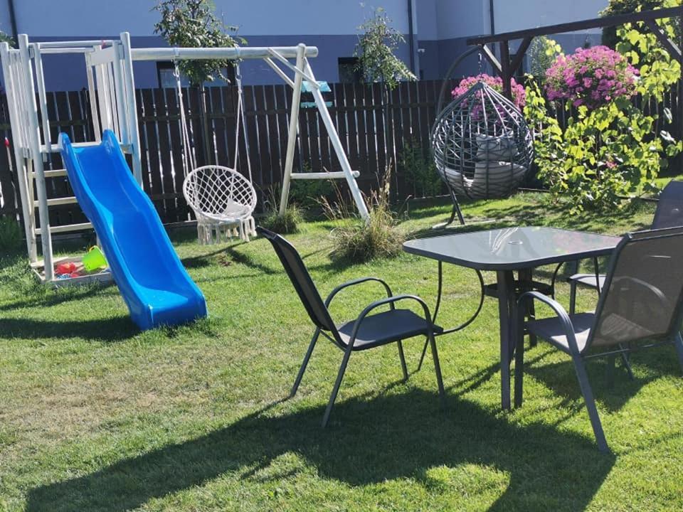 Domki Letniskowe Oses Stegna  Buitenkant foto